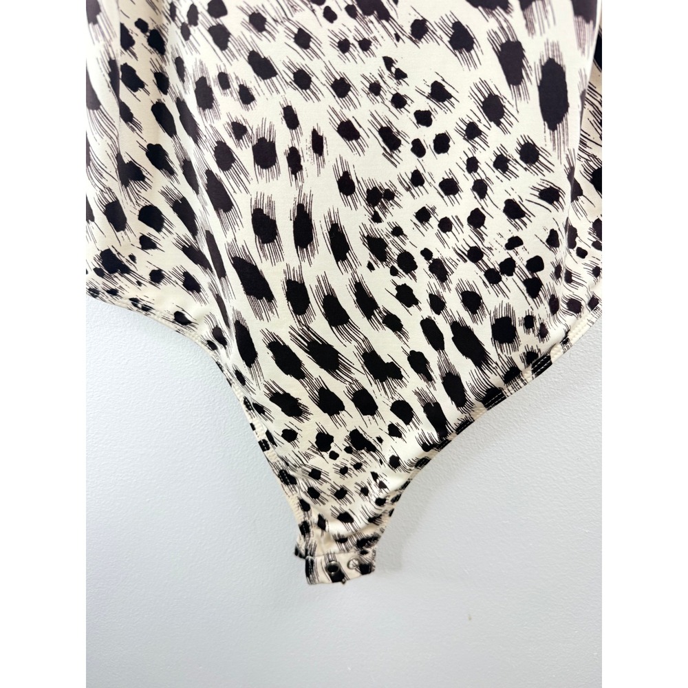 EXPRESS Body Contour Bodysuit Black White Animal Print Size S Feminine Chic City - Picture 6 of 10